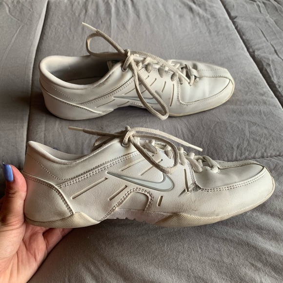 Nike cheer/dance shoes - Picture 1 of 4